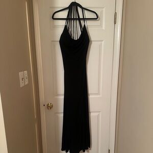 Vintage Tadishi
Back straps embellished with small
Rhinestones